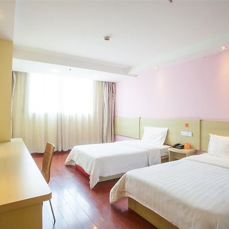 7Days Inn Guangzhou New Tianhe Park Extérieur photo