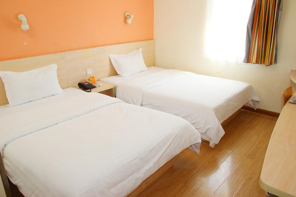 7Days Inn Guangzhou New Tianhe Park Extérieur photo