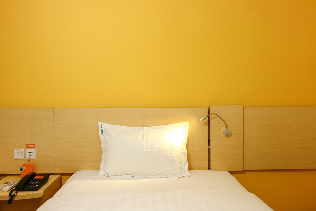 7Days Inn Guangzhou New Tianhe Park Extérieur photo